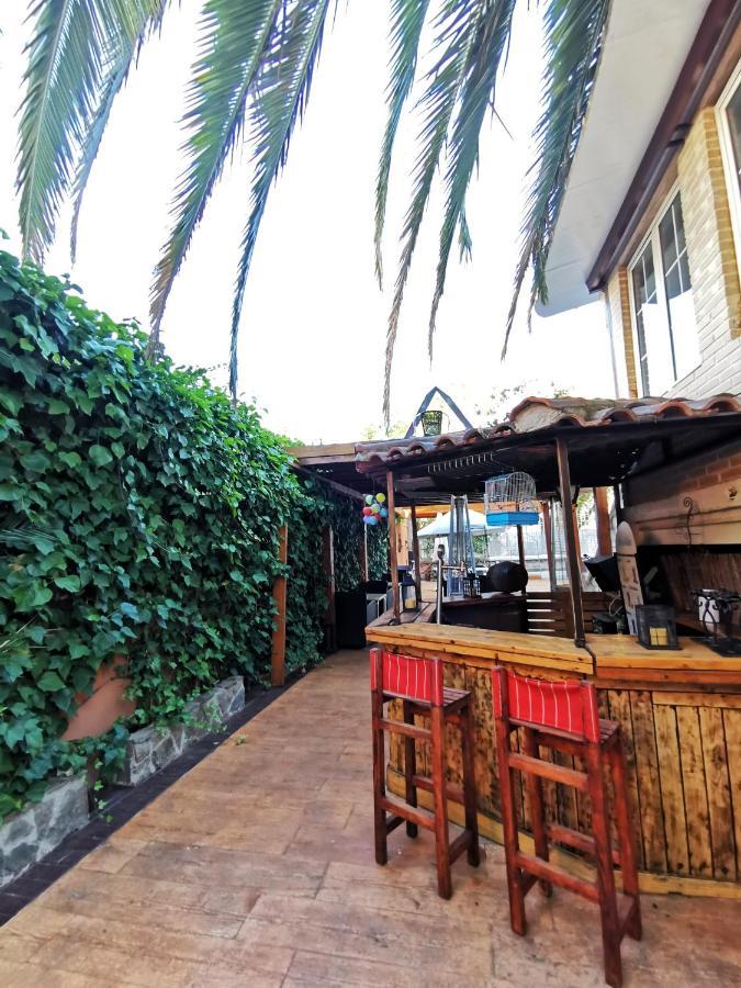 منزل الضيف نافالكارنيرو  في Tu Mansion المظهر الخارجي الصورة